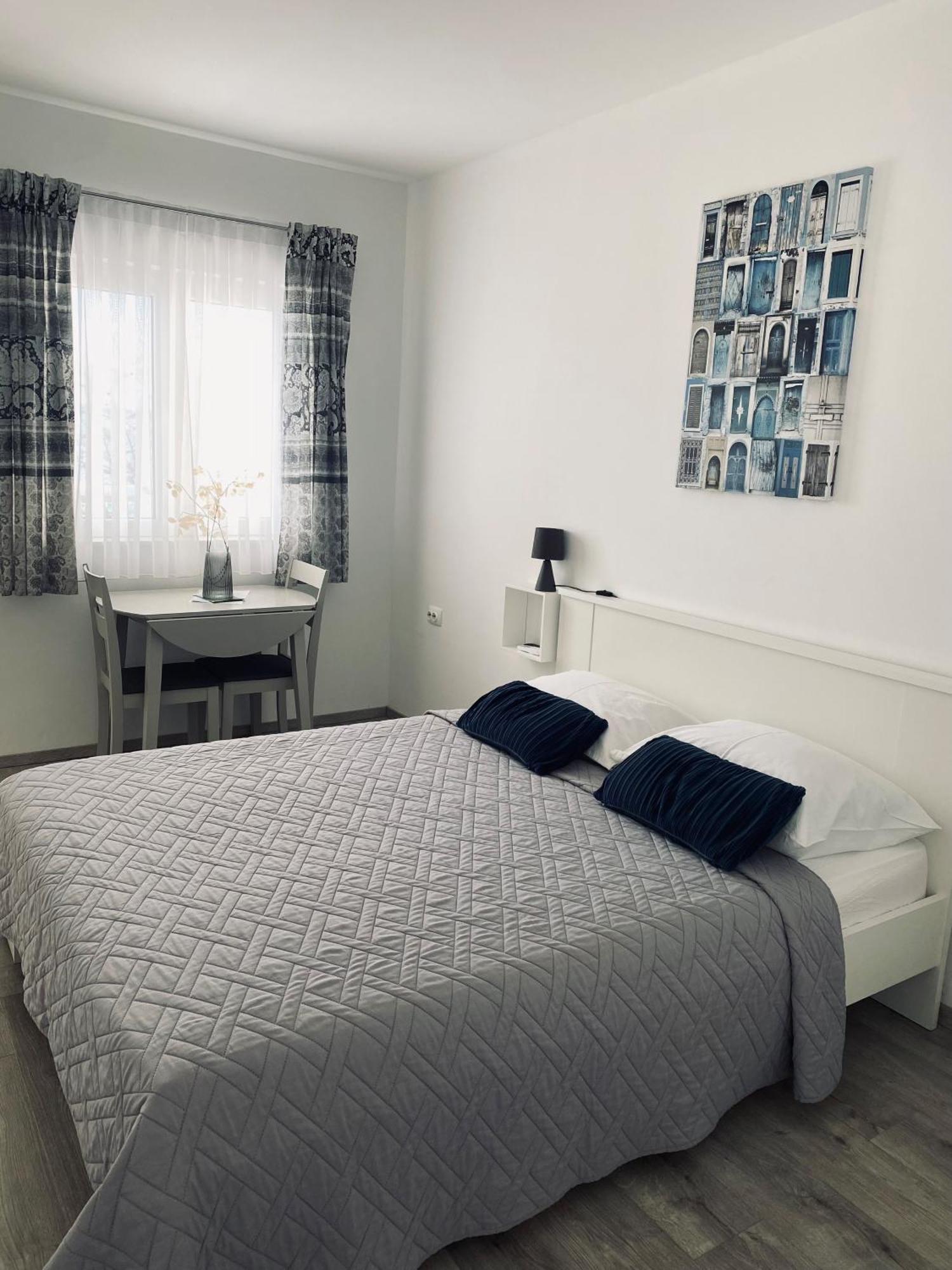 Apartmani Mila สตารีกราด-ปาเคลนีซา ภายนอก รูปภาพ